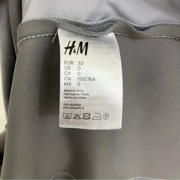 H&M Gray Faux Suede Open Crop Long Sleeve Jacket - Picture 11 of 11